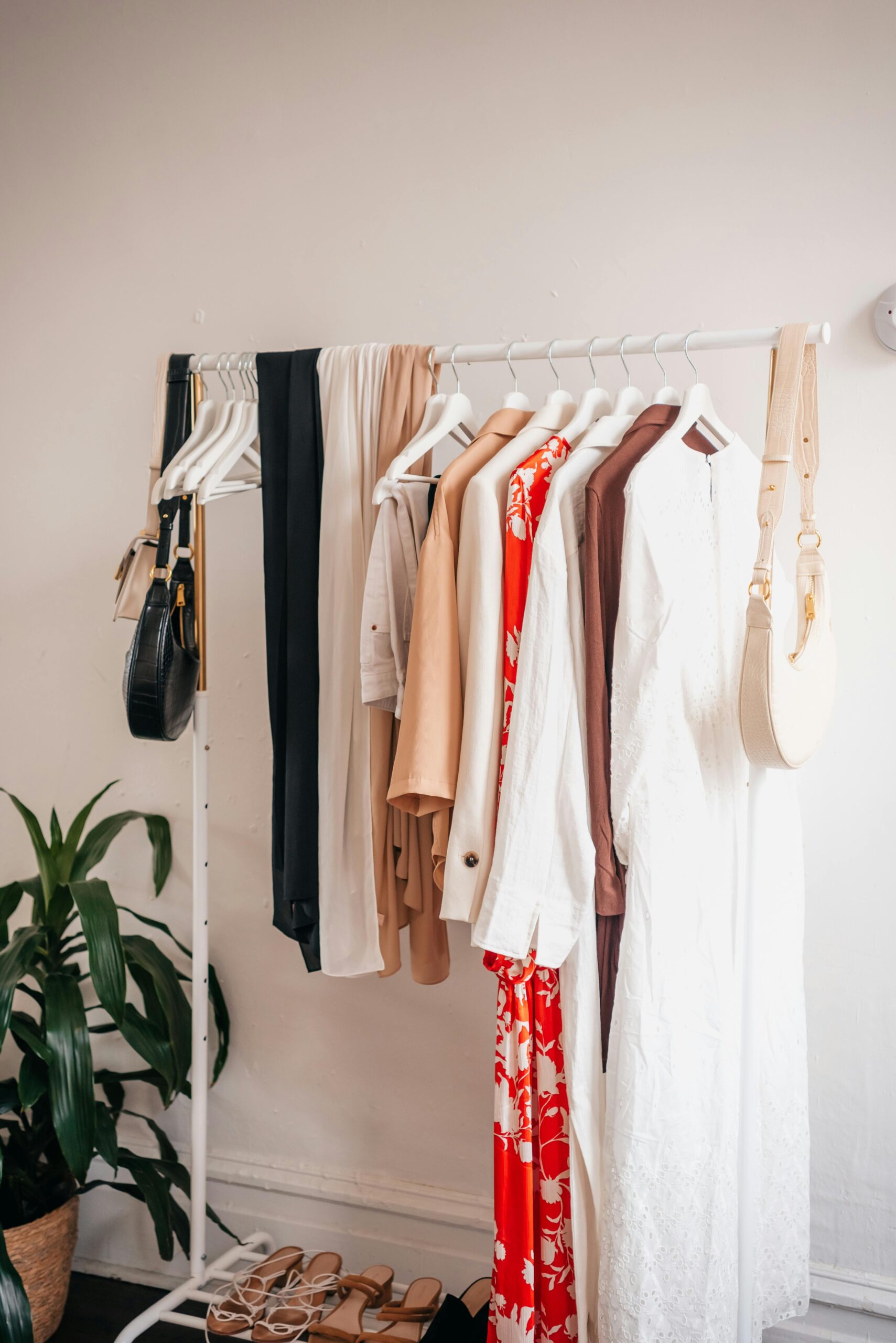 How to Build a High-End Capsule Wardrobe